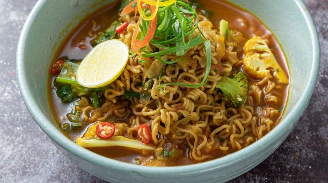 Resep Indomie Nyemek ala Warmindo, Lezatnya Bikin Ketagihan