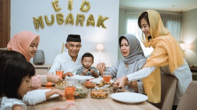 Cara Nabi Muhammad Rayakan Idul Fitri, Makan Ketupat dan Bagi-Bagi THR Juga Gak Ya?