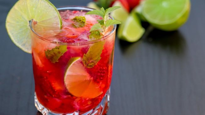 2 Resep Strawberry Mojito Halal, Minuman Segar untuk Buka Puasa