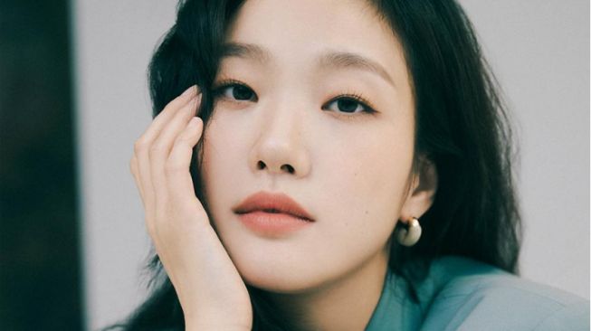 Kim Go Eun Dapat Tawaran Main di Drama Korea Baru 'Eun Jung And Sang Yeon'