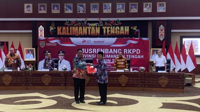 Wabup HM Nafiah Ibnor Resmi Jabat Plt Bupati Kapuas