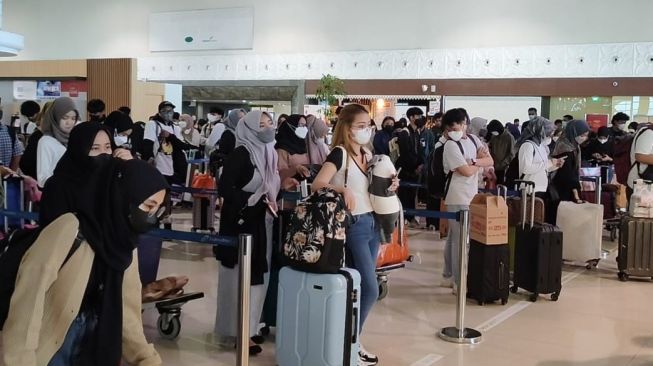 Sudah Ada Lonjakan, Bandara YIA Mulai Dipadati Pemudik Sepekan Jelang Lebaran