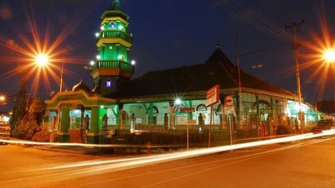 Masjid suro Palembang [dinas pariwisata Palembang]