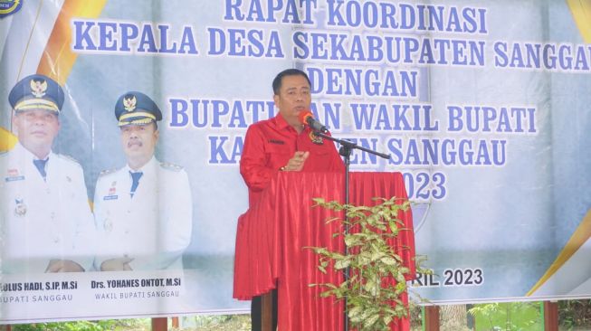 Perjuangkan Pembangunan Jalan dan Listrik di Dedai, Lasarus: Semua Rakyat Punya Hak yang Sama