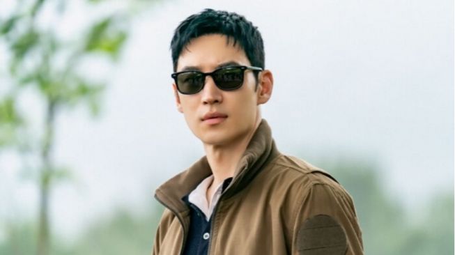 8 Karakter yang Diperankan Lee Je-Hoon dalam Drama Korea Taxi Driver 2