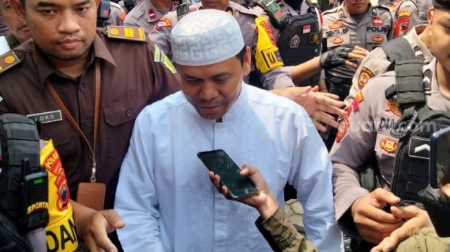 BREAKING NEWS! Gus Nur Divonis 6 Tahun Penjara Kasus Ijazah Palsu Presiden Jokowi