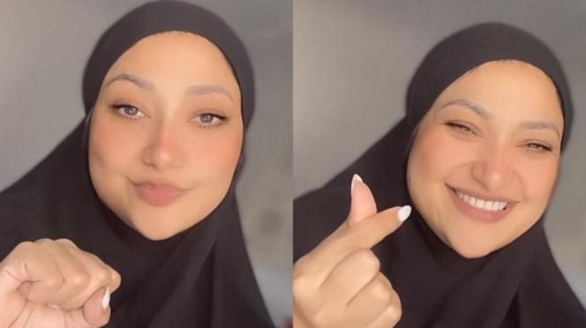 Sempat Dikira Jalani Proses Pemberkatan, Kini Rahma Azhari Tampil Cantik dengan Mukena Hitam