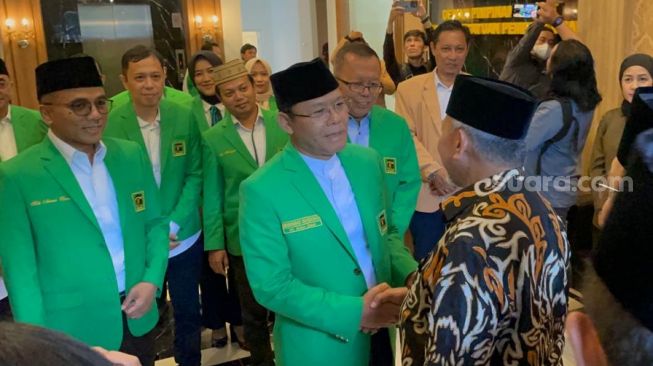 Presiden PKS Mendadak Kunjungi Markas PPP, Mardiono Bongkar yang Akan Dibahas: Pasti Ngomongin Politik