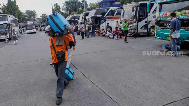 Ribuan Pemudik Ikut Balik Bareng BPKH, Tak Ada Pendatang Baru ke Jakarta