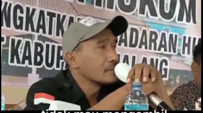 Kejadian Langka! Kades Ini Didemo Warga Maju Periode Kedua, Tanda-tanda Kiamat?