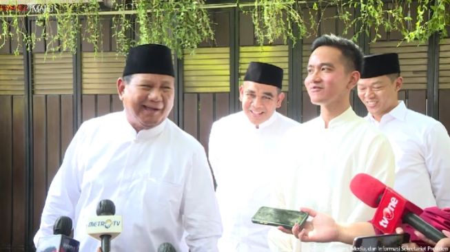 Prabowo Bela Gibran: Kalau Dinasti Pak Jokowi Mau Berbakti Kenapa? Salahnya Apa?