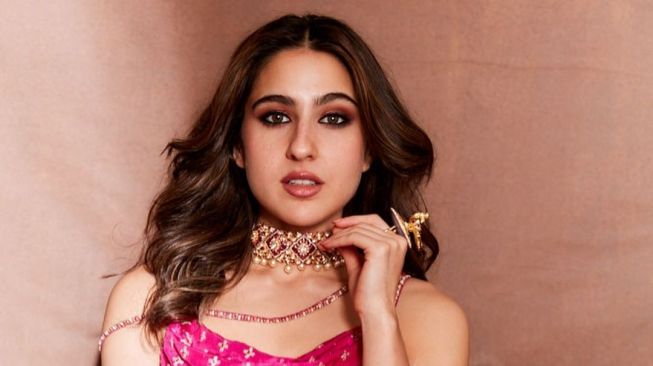 Profil Sara Ali Khan (Instagram/@saraalikhan95)