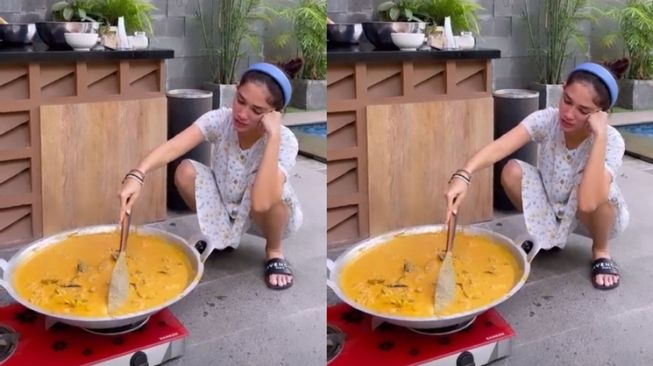 Potret Ussy Sulistiawaty Masak Besar saat Lebaran (Instagram/@ussypratama)