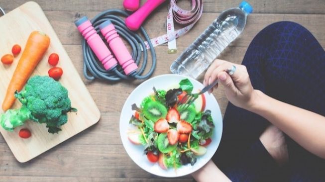 10 Tips Diet Menurunkan Berat Badan dengan Cepat, Tetapkan Tujuan yang Realistis!