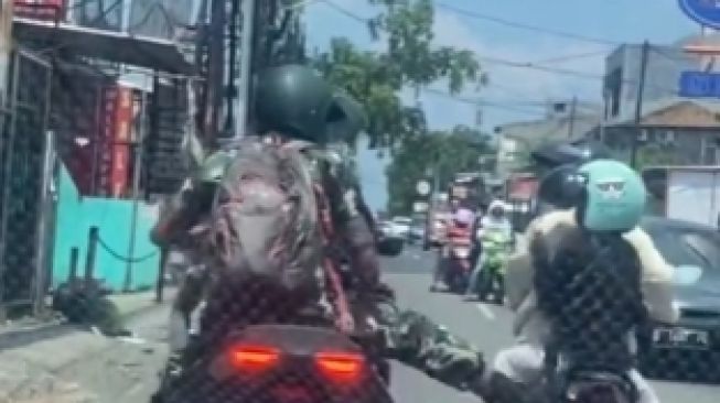 Oknumnya Tendang Ibu dan Anak di Jalan, Segini Gaji Anggota Kopasgat TNI AU