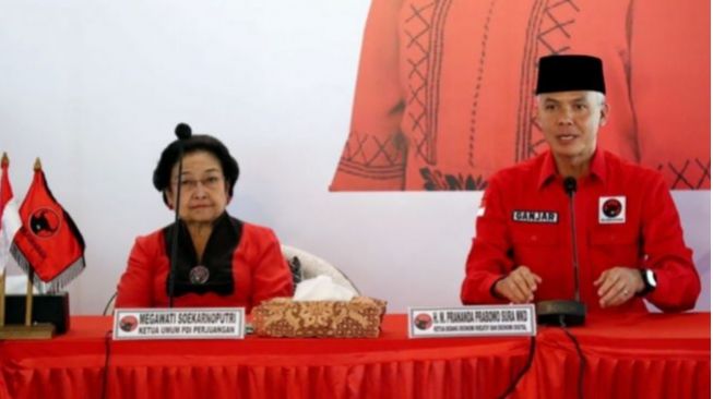 Dinamika Politik Usai PDIP Deklarasi Ganjar Capres: Para Tokoh Bermanuver, Sandiaga Hengkang