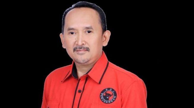 Ketua DPD PDIP Provinsi Banten Ade Sumardi siap memenangkan Ganjar Pranowo. [Bantennews.co.id]