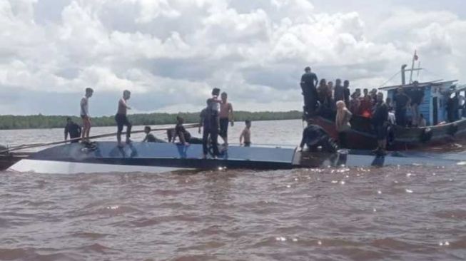 Korban Tewas Kecelakaan Speedboat di Indragiri Hilir Jadi 12 Orang