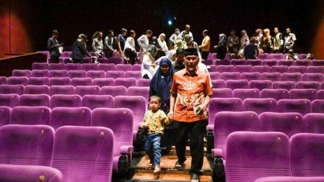 Mahyeldi Ajak Warga Sumbar Nonton Film Buya Hamka, Ini Alasannya