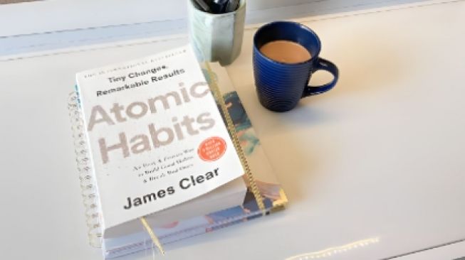 Transformasi Hidup dengan Buku "Atomic Habits"