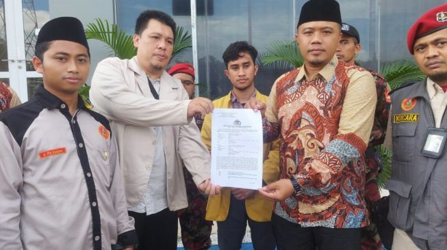Muhammdiyah Kota Solo Resmi Laporkan Peneliti BRIN Andi Pangerang Hasanudin ke Polisi