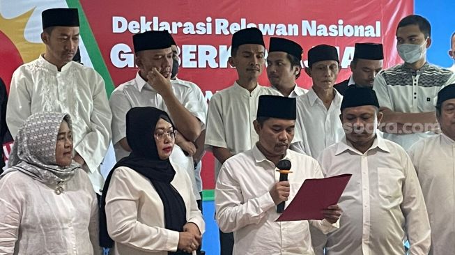 Relawan Nasional Gerakan Persyarikatan (GP) mendeklarasikan dukungannya untuk Ganjar Pranowo sebagai calon presiden di Pilpres 2024 di Menteng, Jakarta Pusat, Sabtu (29/4/2023). (Suara.com/Dea)