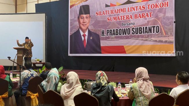 Dialog dengan Lintas Tokoh Sumbar, Prabowo Subianto: Kakek Saya Sekretaris Hatta, Bapak Anggota Sjahrir