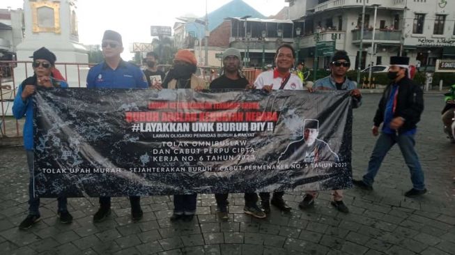 SBSI DIY Tuntut Pemerintah dan DPR Ubah Halauan Kebijakan yang Pro Rakyat di Hari Buruh