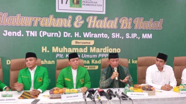 Serahkan 100 Nama eks Kader Hanura Masuk PPP, Wiranto: Saya Tidak Pakai Cara Militer