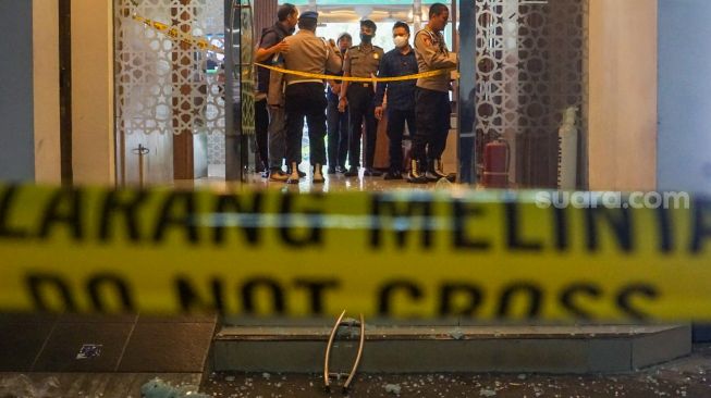 Polda Metro Jaya Tangkap Tiga Pelaku Penjual Air Gun Glock 17 ke 'Wakil Nabi' Mustopa di Lampung