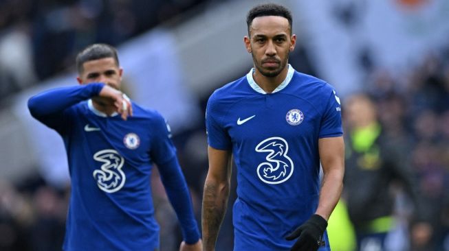 Kalah Bersaing di Chelsea, Pierre-Emerick Aubameyang Siap Pulang ke Barcelona