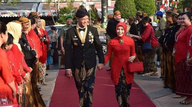 Potret Harmonis Ganjar Pranowo Bareng Anak dan Istri (Instagram/@ganjarpranowo)