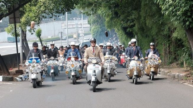 Aksi Scooter Riding dalam acara Jakarta Mods Mayday 2023 pada 1 Mei 2023. [dokumentasi pribadi]