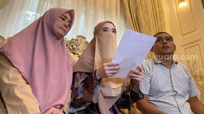 Inara Rusli Minta Maaf Usai Disomasi Tenri Anisa Buntut Bongkar Perselingkuhan Virgoun