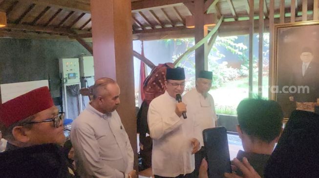 Anies Kenang Masih Suka Video Call dengan M Taufik Sebelum Wafat, Tapi Hanya Bisa Saling Tatap