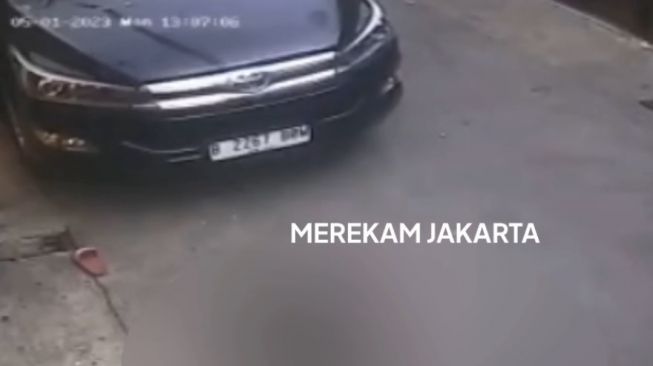 6 Fakta Bocah 10 Tahun Main di Jalanan Tewas Dilindas Mobil, Luka Serius di Kepala dan Tangan