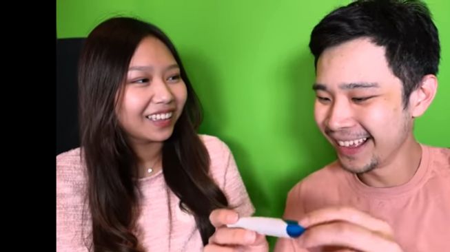 Tanda Cinta di Leher Sisca Kohl Bikin Salfok, Ini 6 Cara Menghilangkan Bekas Cupang dengan Bahan Alami