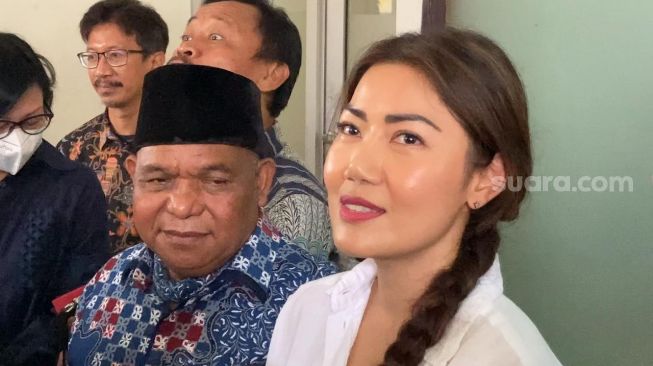 Hidup Tanpa Uang Bulanan dari Ari Wibowo, Inge Anugrah Andalkan Endorse untuk Baju Baru