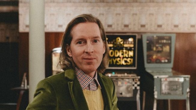 Gayanya Diikuti Banyak Content Creator, Ini Profil Sutradara Wes Anderson