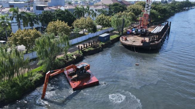 Brantas Abipraya Berkontribusi Atasi Banjir Rob Jakarta Lewat Proyek NCICD