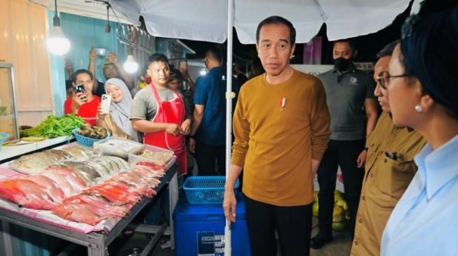 Perhelatan KTT ASEAN di Labuan Bajo Bikin Pedagang Senang: Penjualan Maju, Ramai Orang Luar Datang