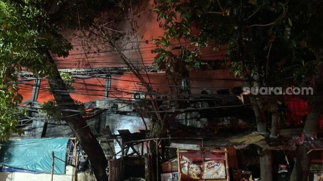 Gudang Cat di Penjaringan Terbakar, 150 Anggota Damkar Dikerahkan ke Lokasi