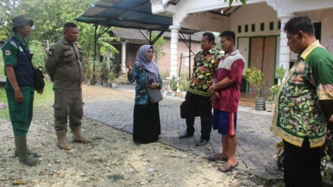 DLH Bojonegoro Respon Bau Menyengat Timbunan Tulang Sapi