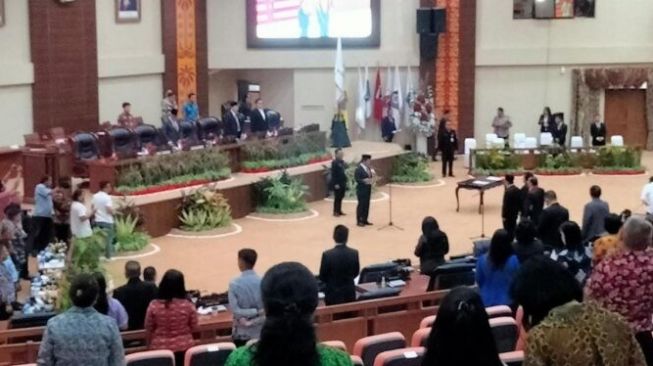 Liwe-Supit Dilantik, Kursi di DPRD Sulut Rampung