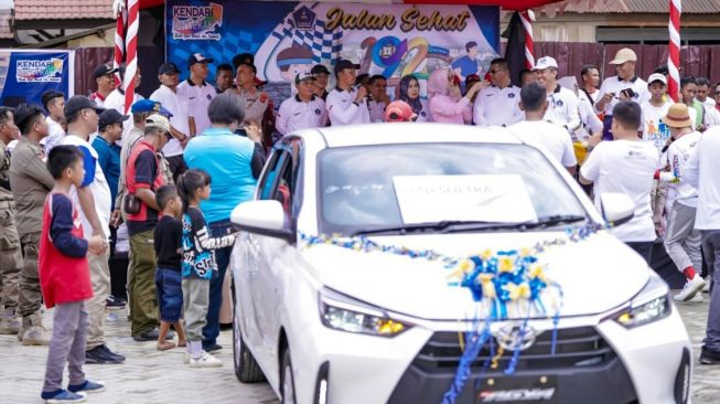 Semarak HUT Kendari ke-192, Warga dapat Mobil dan Tabungan