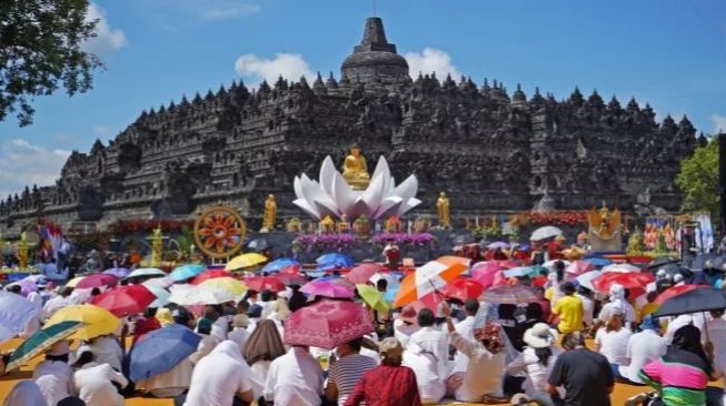 Rangkaian Acara Hari Raya Waisak di Candi Borobudur 2567 BE Tahun 2023