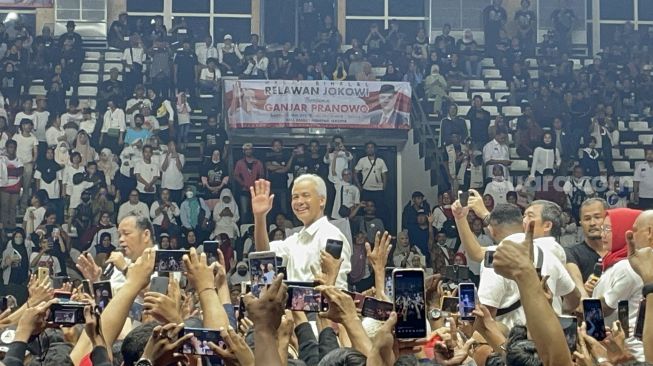 Singgung Pembelahan di Pilpres, Ganjar Minta Relawan Tak Lakukan Politik Identitas dan Tidak Sebar Hoaks