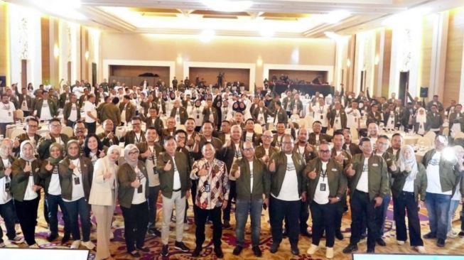 Optimistis Tingkatkan SDM di 2023, PNM Gelar Leaders Forum & Excellence Award 2023