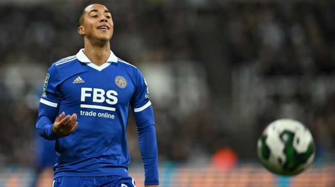 Bukan MU atau Arsenal, Youri Tielemans Resmi Gabung Klub Liga Inggris Ini dengan Status Free Transfer