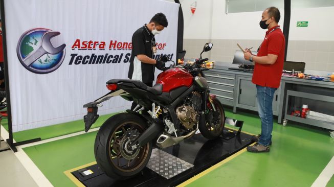 Teknisi Terbaik Bengkel Resmi Motor Honda Bakal Terjun di Kompetisi Tingkat Asia Oceania 2023
